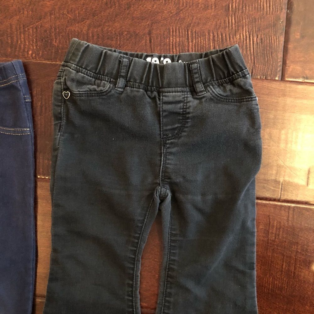 Shirts and pants bundle - Picture 9 of 14
